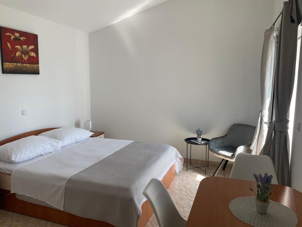 ביבינייה Apartmani Leona מראה חיצוני תמונה