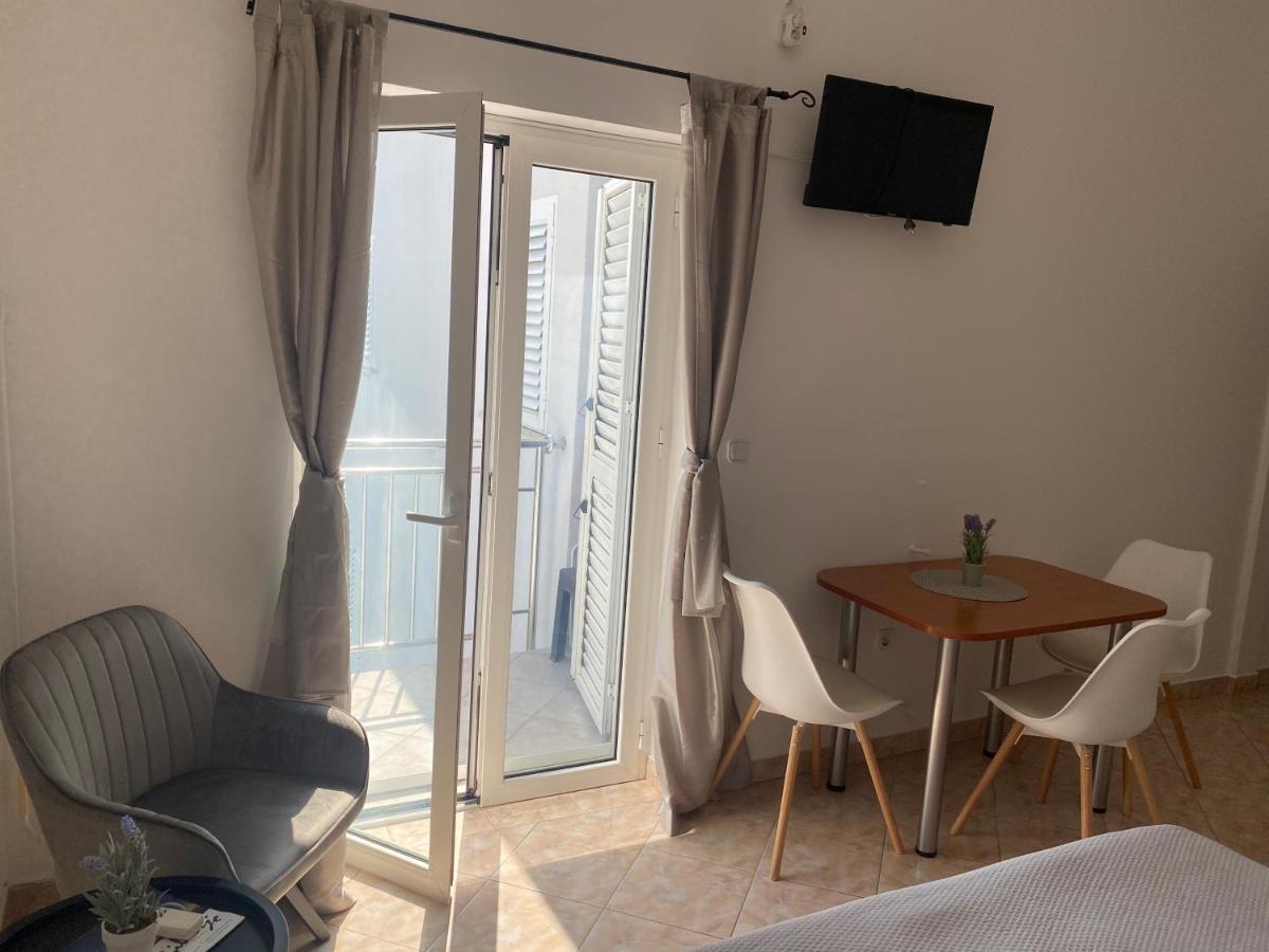ביבינייה Apartmani Leona מראה חיצוני תמונה