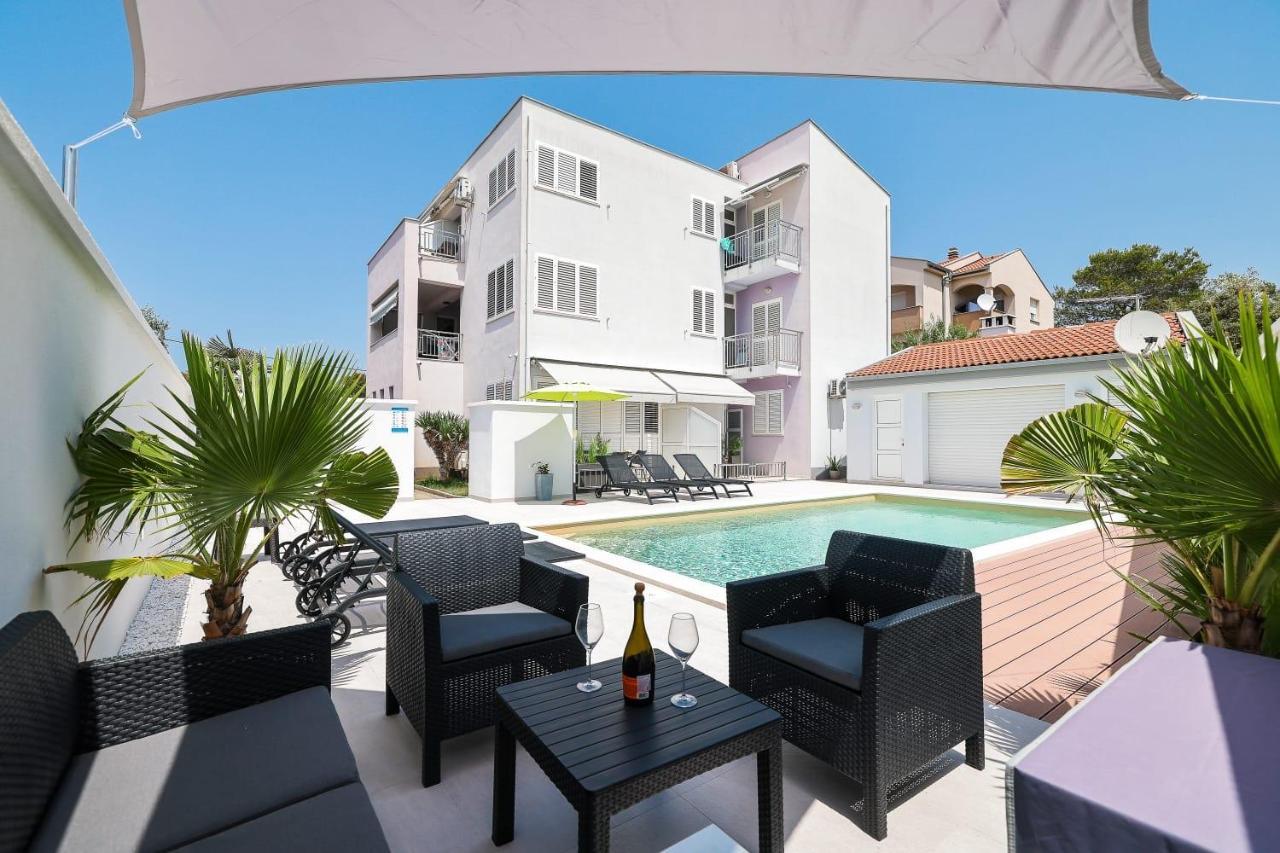 ביבינייה Apartmani Leona מראה חיצוני תמונה