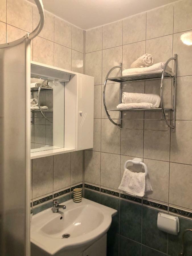 ביבינייה Apartmani Leona מראה חיצוני תמונה
