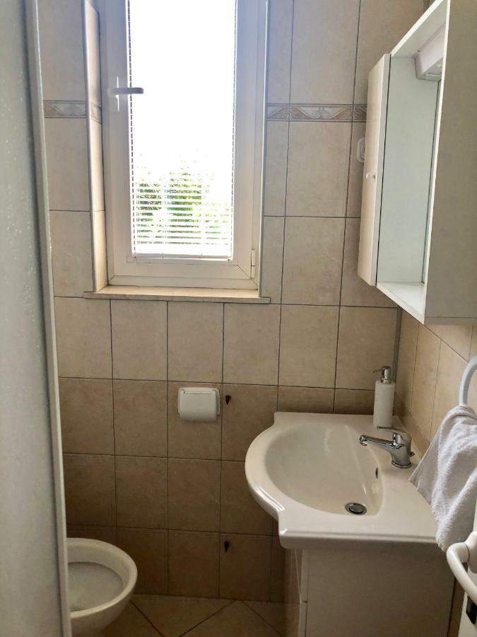 ביבינייה Apartmani Leona מראה חיצוני תמונה